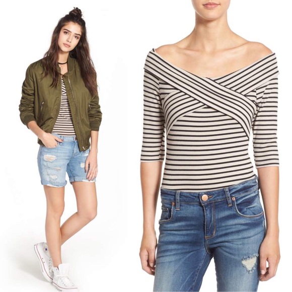 •Sold in Bundle• Striped Off the Shoulder Bodysuit - Picture 4 of 8